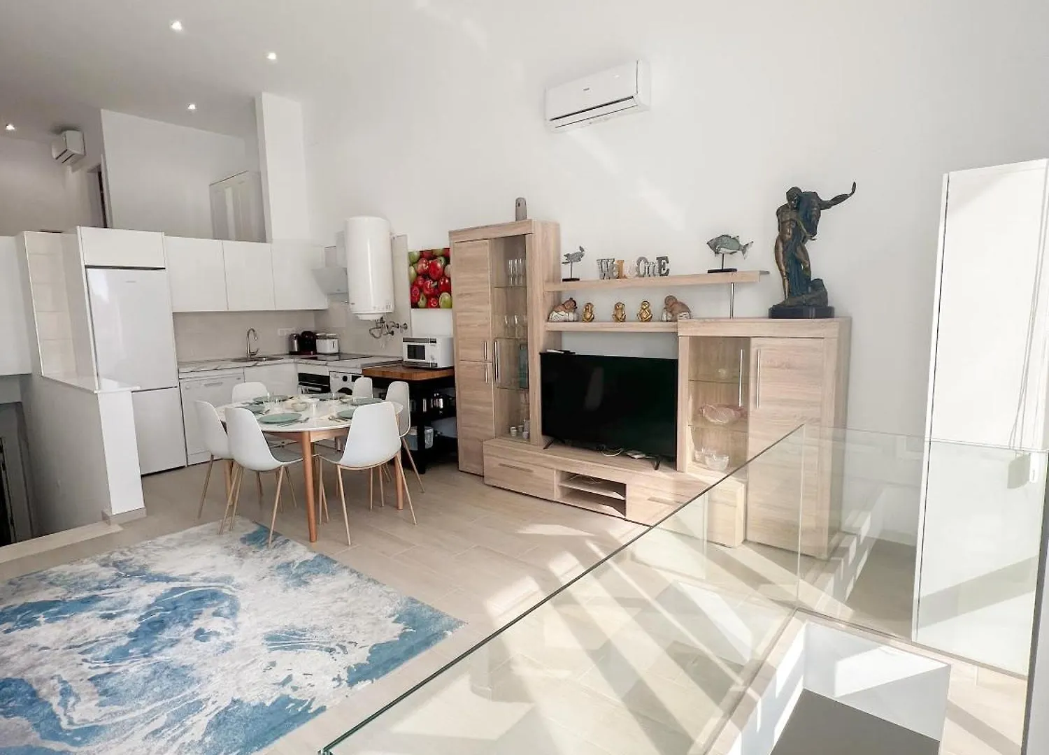 Cozy And Modern Family Flat Carihuela Apartment Torremolinos