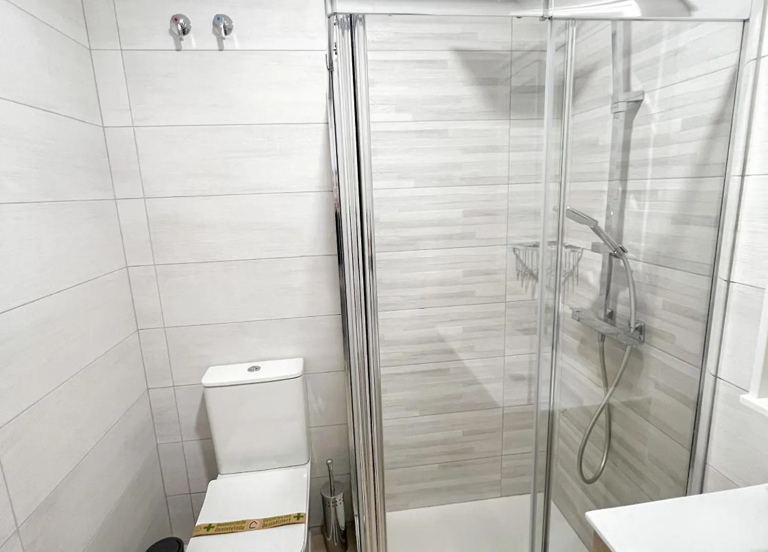 Cozy And Modern Family Flat Carihuela Apartment Torremolinos 0*,
