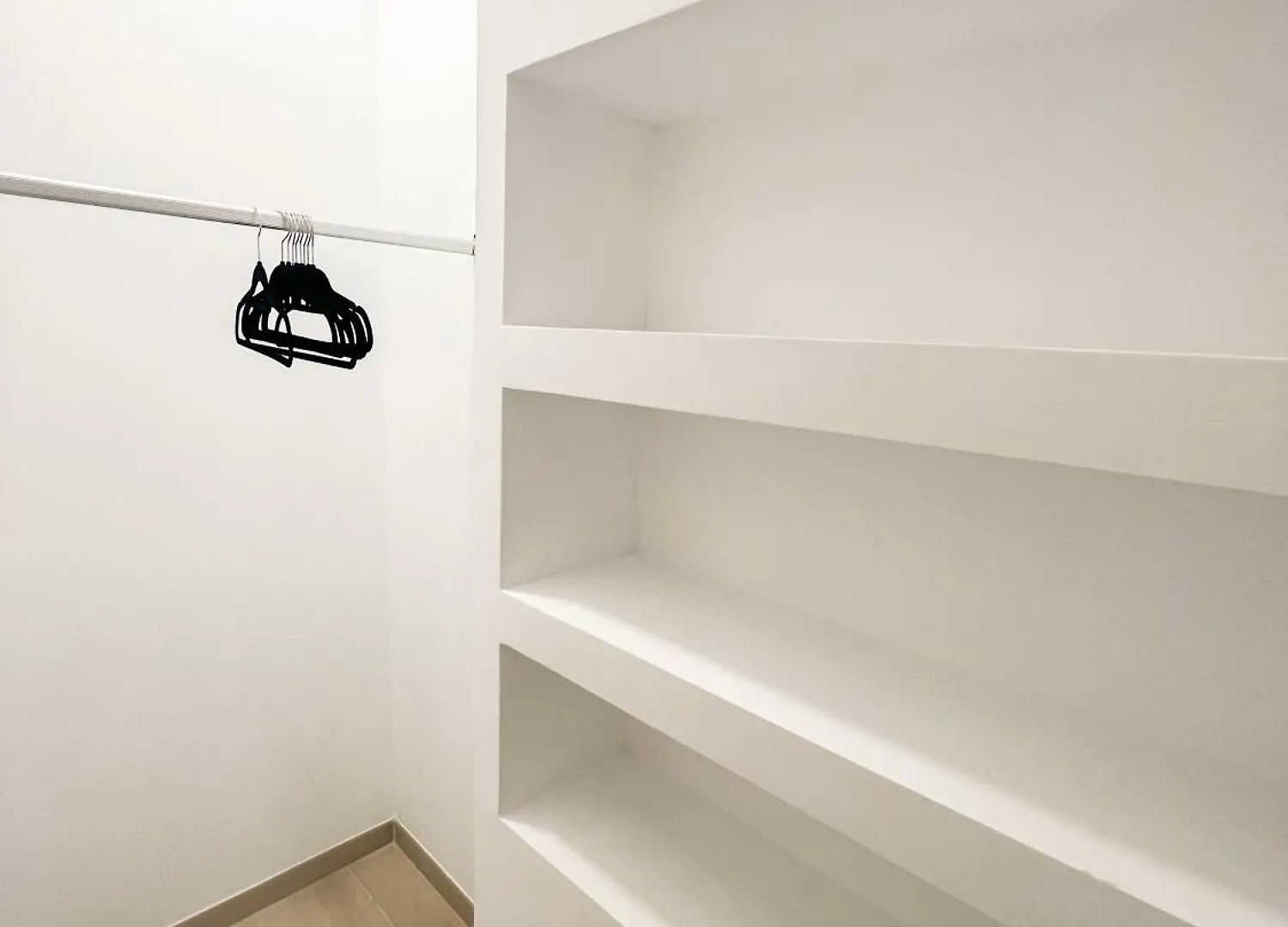 Cozy And Modern Family Flat Carihuela Apartment Torremolinos