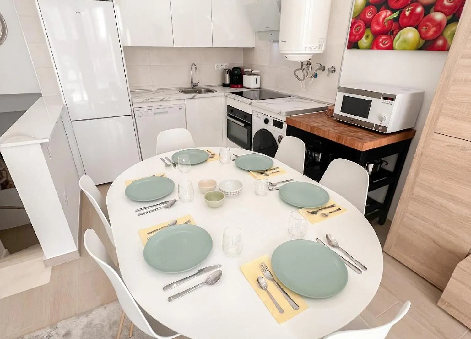 Cozy And Modern Family Flat Carihuela Apartment Torremolinos