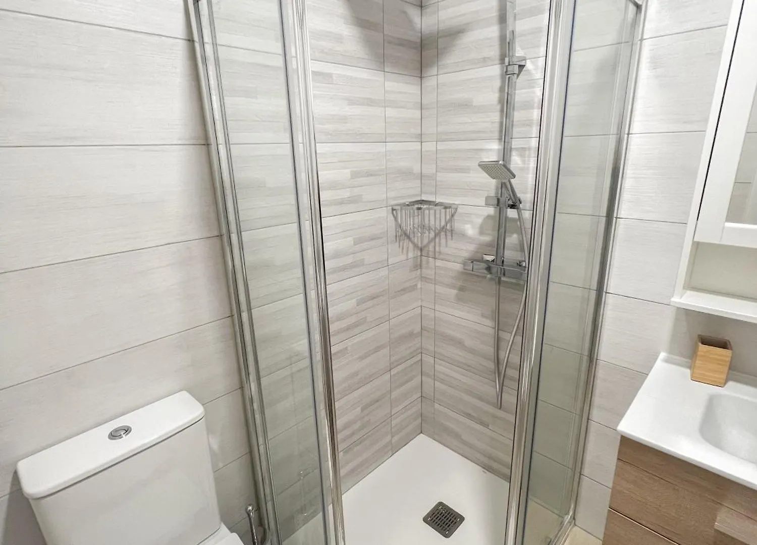 Cozy And Modern Family Flat Carihuela Apartment Torremolinos