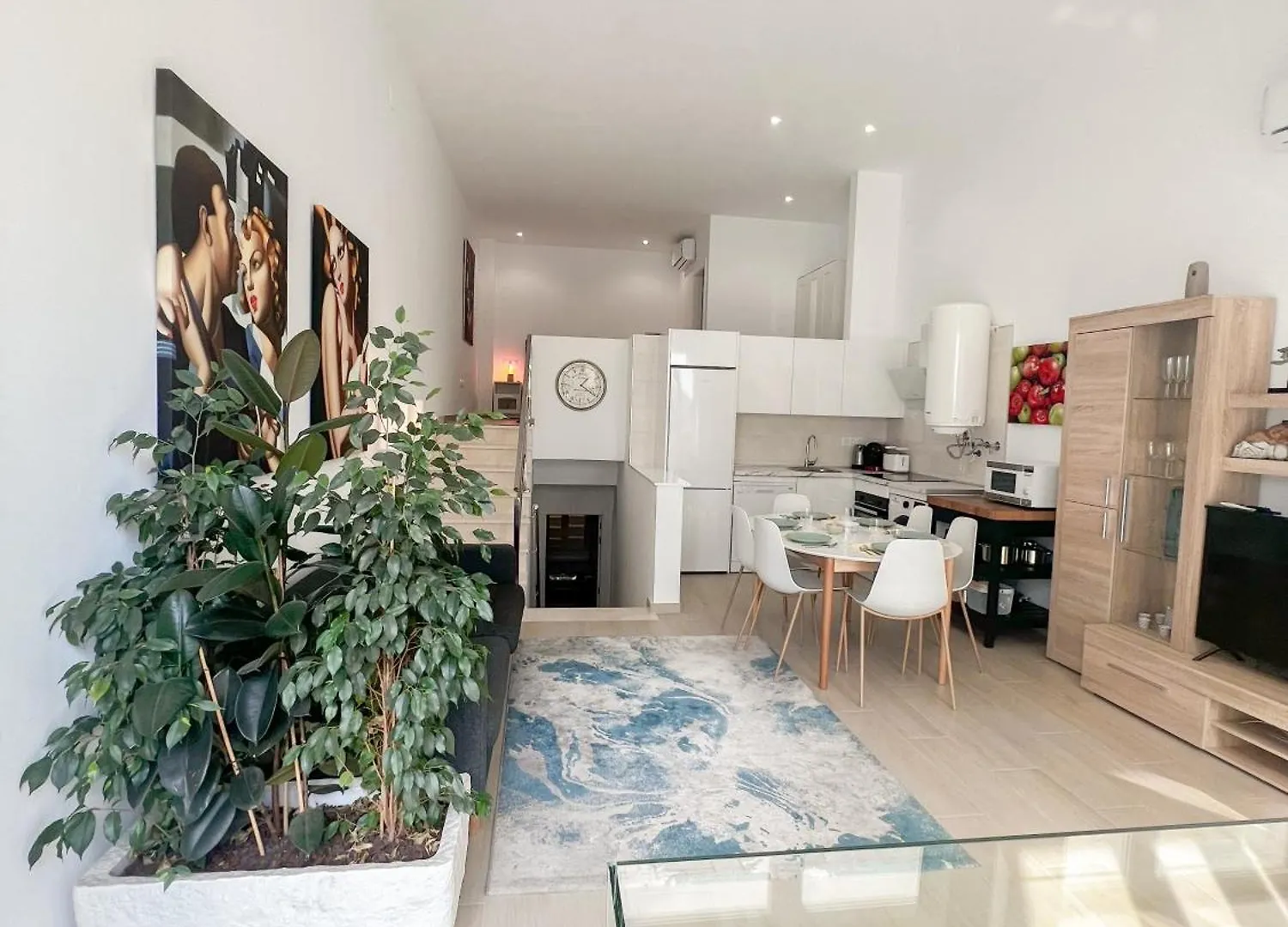 Cozy And Modern Family Flat Carihuela Apartment Torremolinos